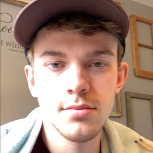 Meet your Posher, Joshua